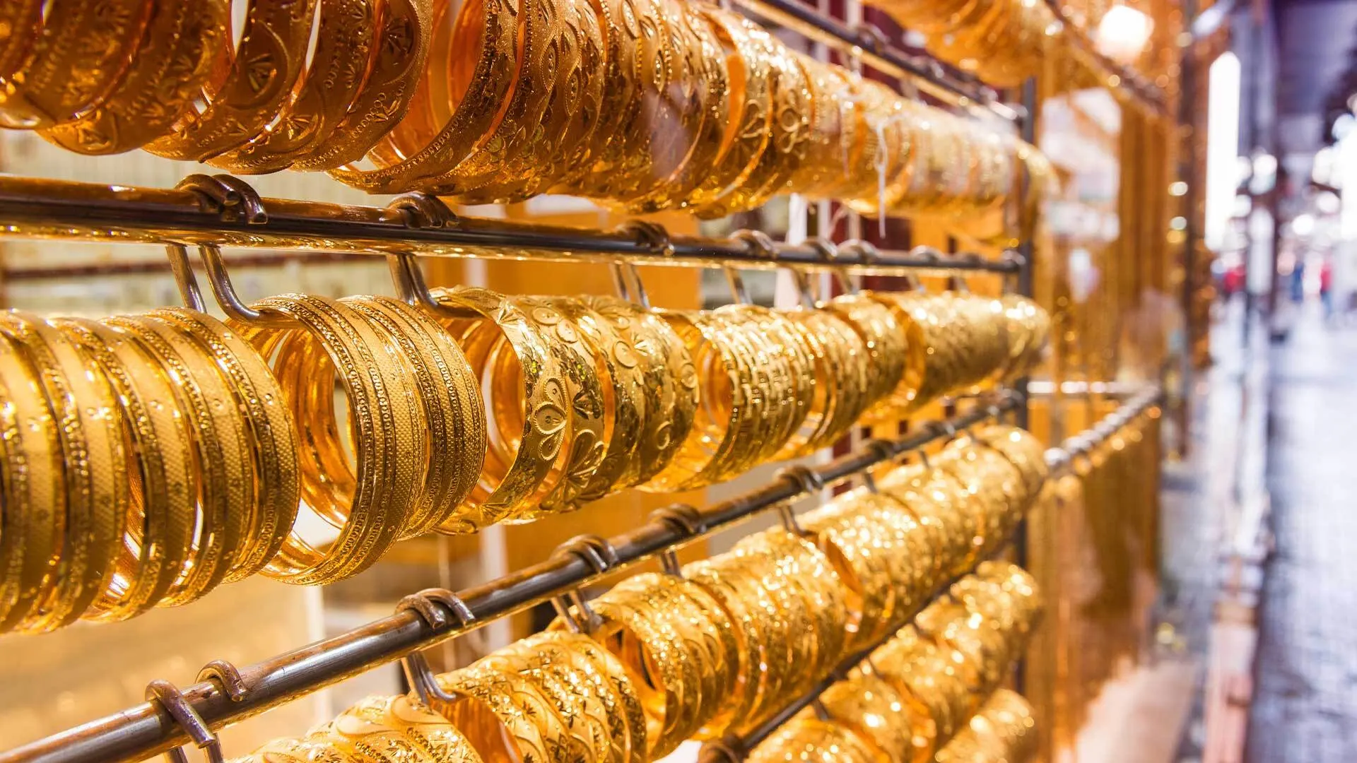 Рынок золота сегодня. Рынок золота Gold Souk. Deira Gold Souk. Золотой рынок в Дубае. Дубайская золото.