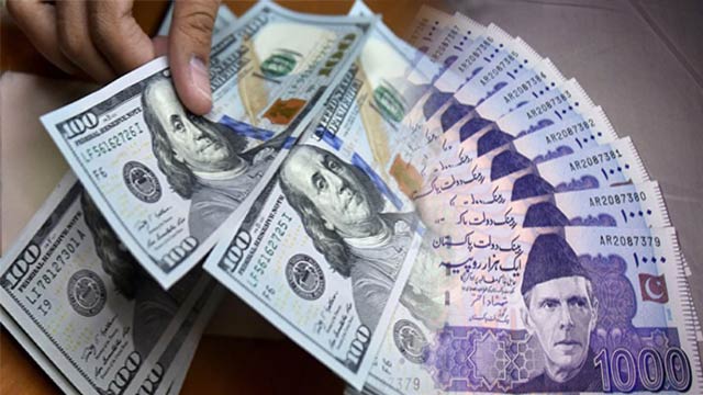 USD to PKR rate hits new high, Pakistan seeks $1.4 Billion IMF Loan