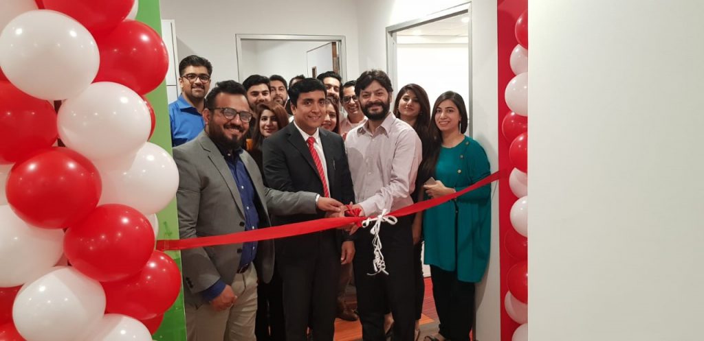 IDP Pakistan launches English language test for people heading to the United Kingdom