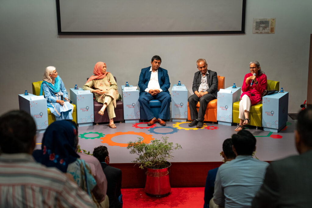 U.S. CONSULATE GENERAL, KARACHI AND THE MAGNIFISCIENCE CENTRE GATHER STAKEHOLDERS TO IMPROVE AIR QUALITY