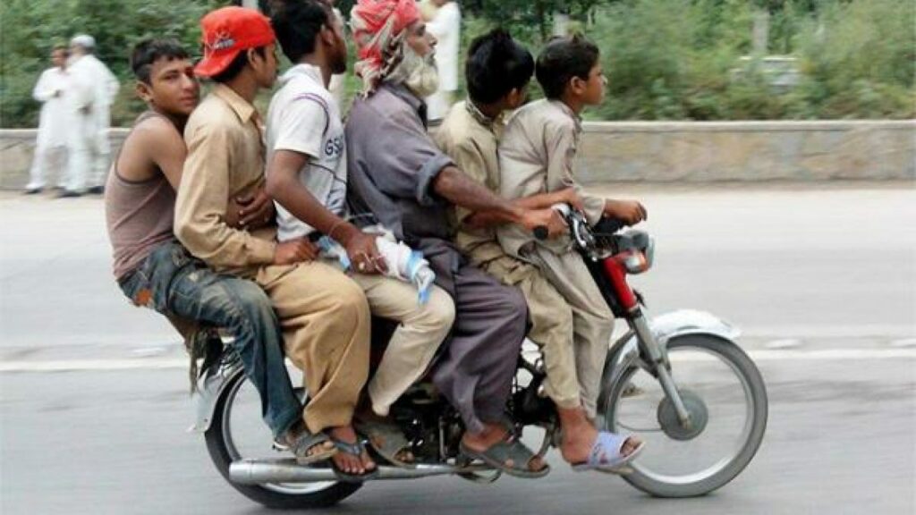 Pillion riding banned in Karachi for Chehlum