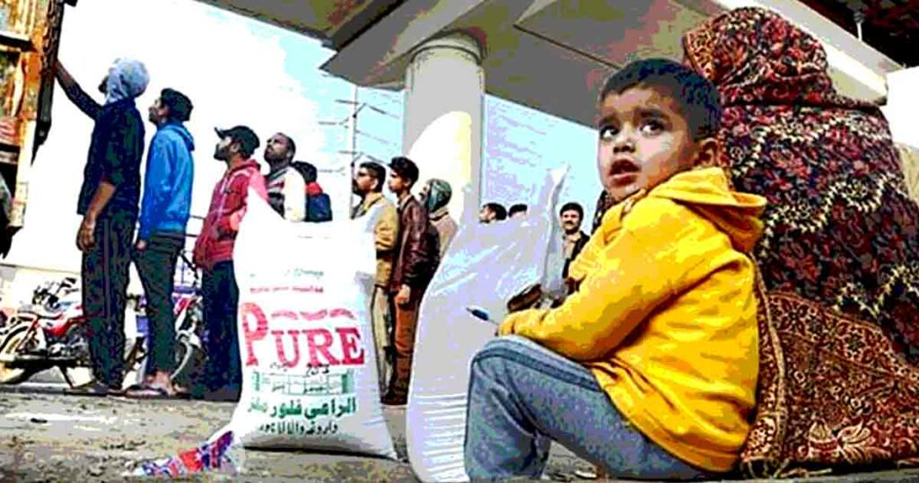 Rising Inflation in Pakistan Threaten Household Budgets