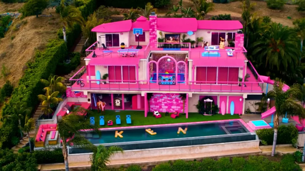 Barbie Fans Can Rent Barbie Dreamhouse Mansion in Malibu for Free!
