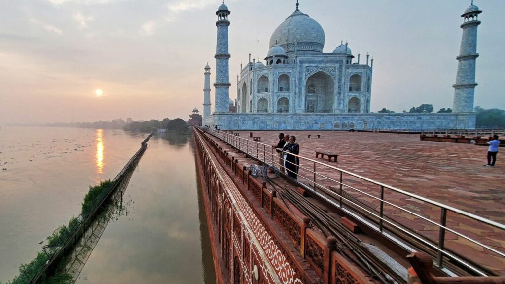 Taj Mahal At Risk As Yamuna River’s Floodwater Reach Its Walls For First Time In 45 Years