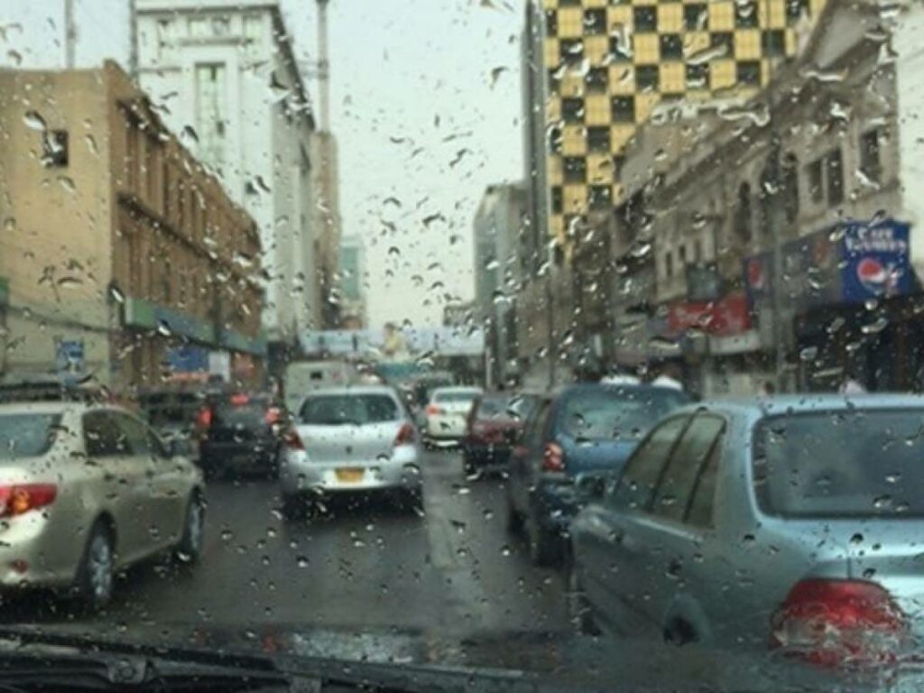Karachi Weather Update: Overcast Conditions with Possibility of Showers