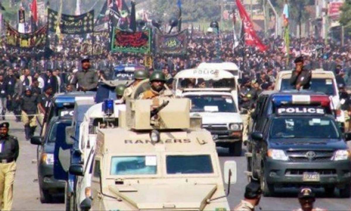 Karachi Roads Closed for 8th Muharram Procession