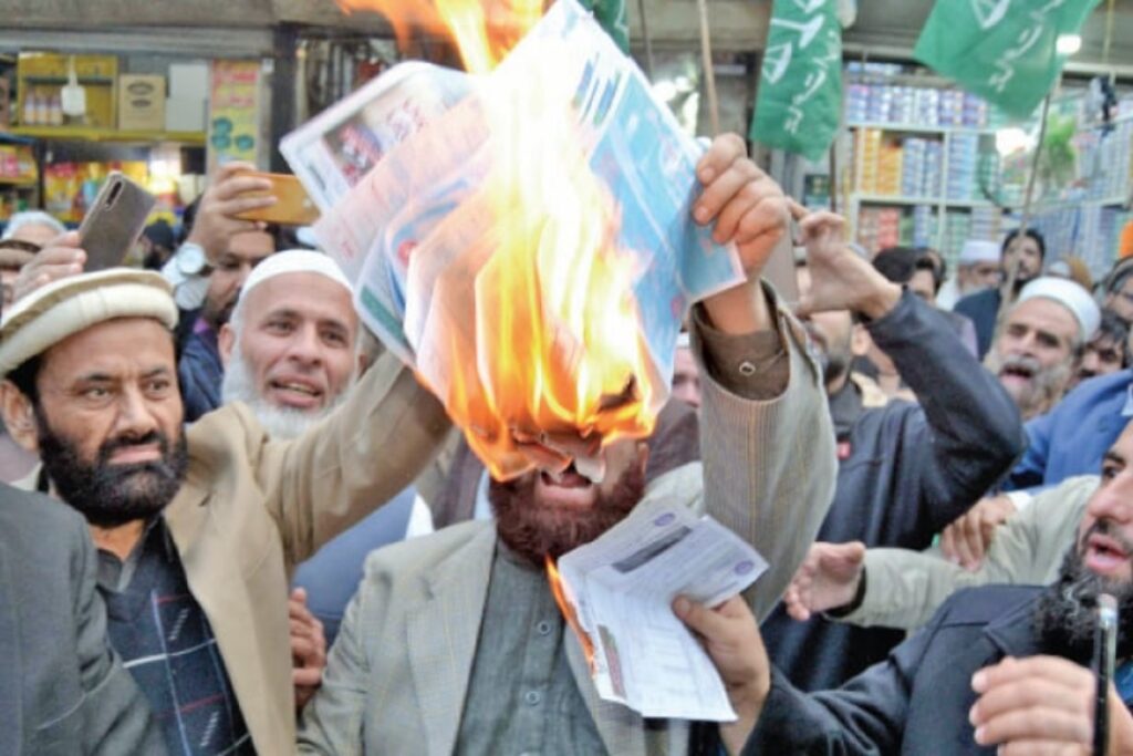 NEPRA Approves Electricity Rate Hike to Rs. 4.45 per Unit in Karachi