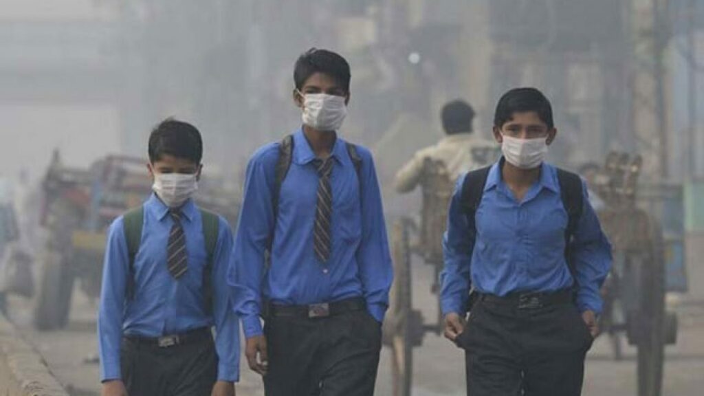 Punjab Government Delays Weekly School Lockdown Amid Smog Concerns