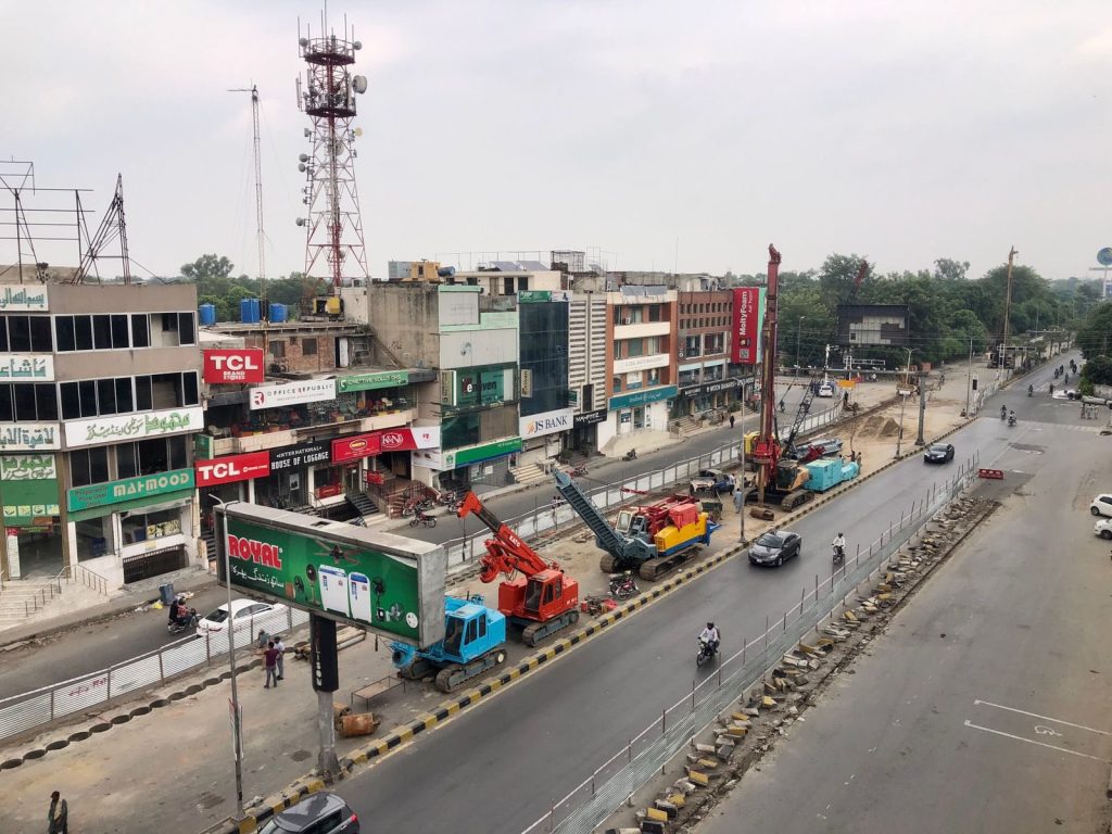 Ghora Chowk Flyover in Lahore Set to Open to the Public Tomorrow