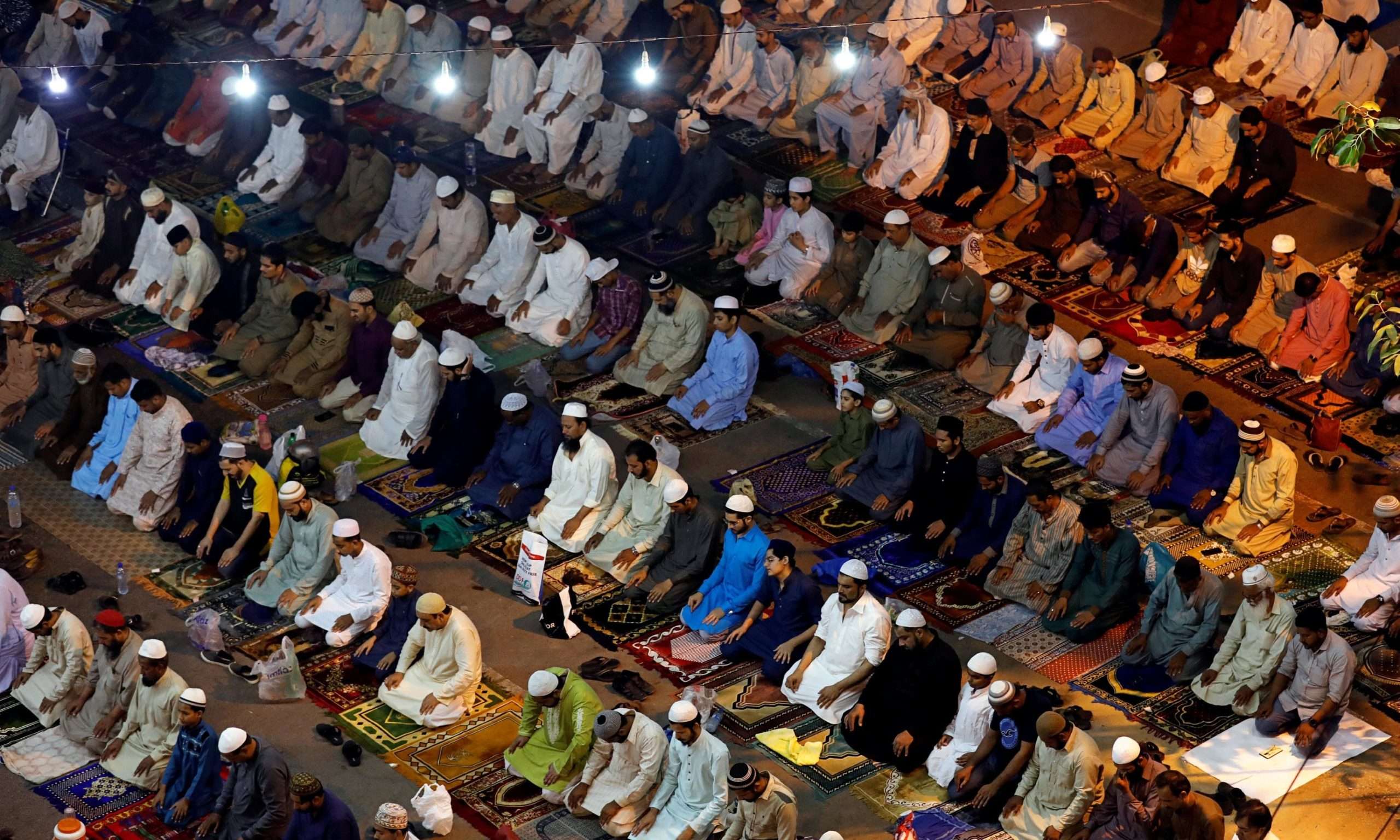Namaz Timings for Karachi with Sehri and Iftar time During the Holy Month of Rajab (2024)