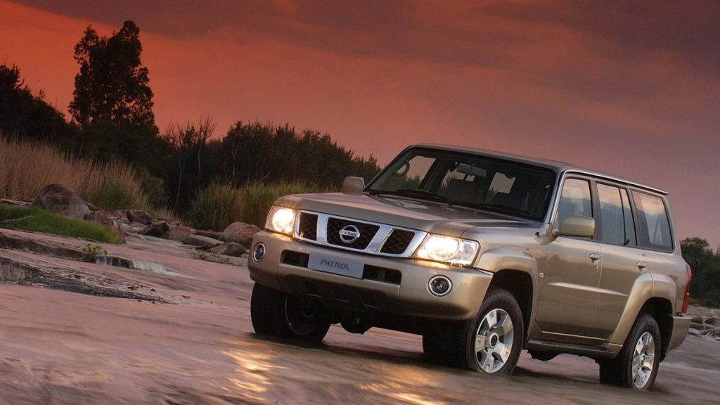 Nissan Patrol XE Price & Features 2024: Affordable Luxury Car in Pakistan