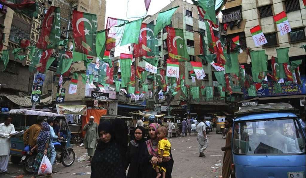 Deadline for Removal of Political Banners in Karachi Set for January 31st