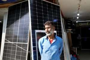 Solar Panel Prices in Pakistan Surge From Rs. 75,000 to Rs. 300,000