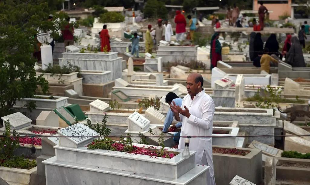 Shab e Barat 2024 in Pakistan: Karachi Cemeteries to Shine with Enhanced Lighting, Cleanliness