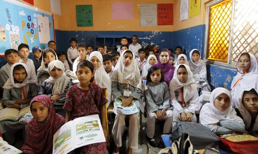Shab-e-Barat in Pakistan: Sindh Schools and Colleges to Remain Closed Today, February 26, 2024