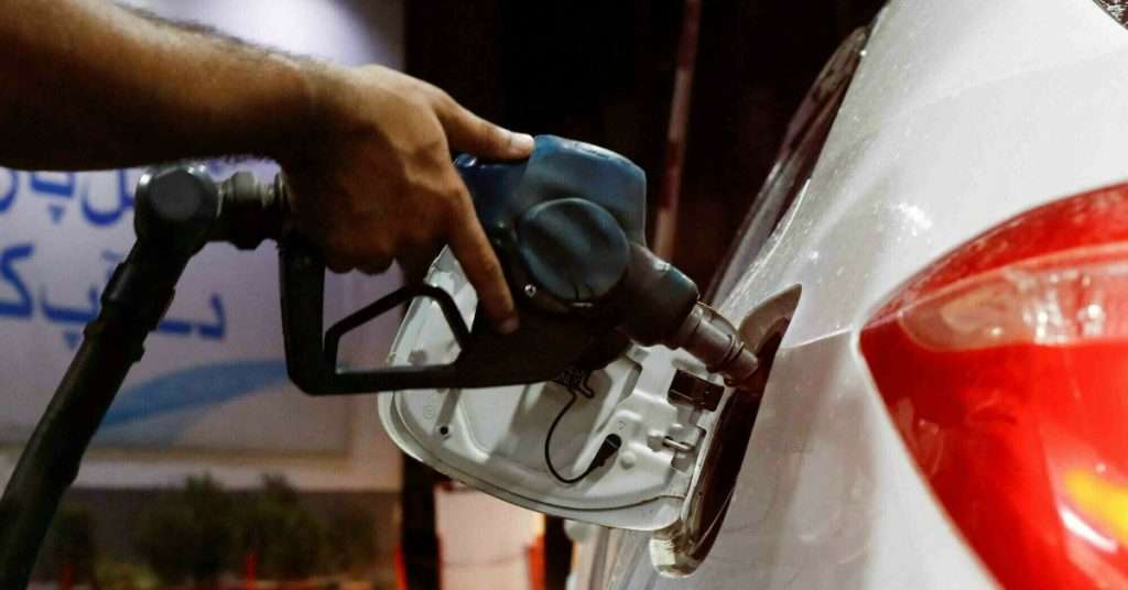 Pakistan Petrol Prices Down: Expected Rs. 5 Decrease Effective March 16th