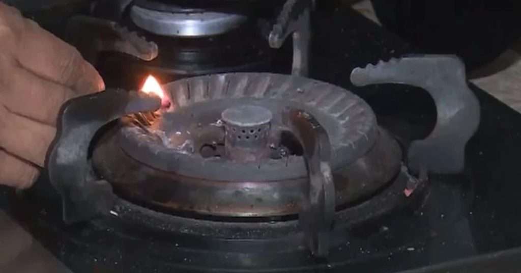 Karachi Faces Unannounced Gas Outages During Ramadan (Sehri & Iftar)