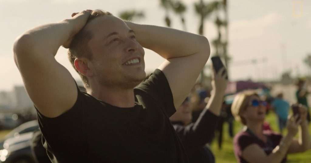 Elon Musk Mocks Meta in Platform Outage