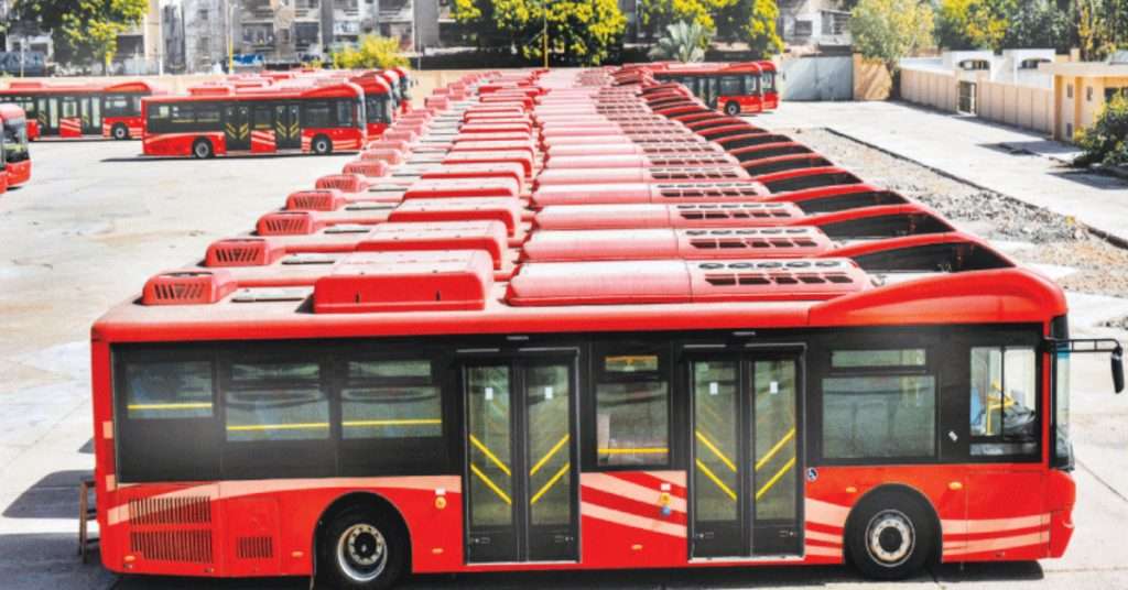 People’s Bus Service: New Fleet of Buses Arrives in Karachi to Enhance Public Transportation