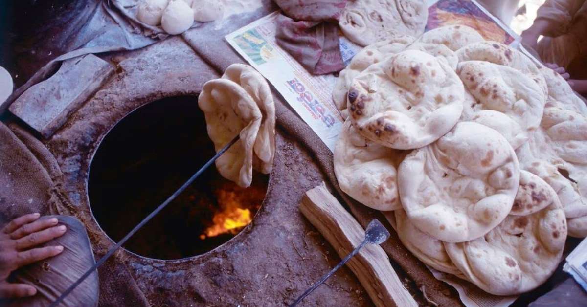 Commissioner Karachi Announce New Rates for Roti & Naan