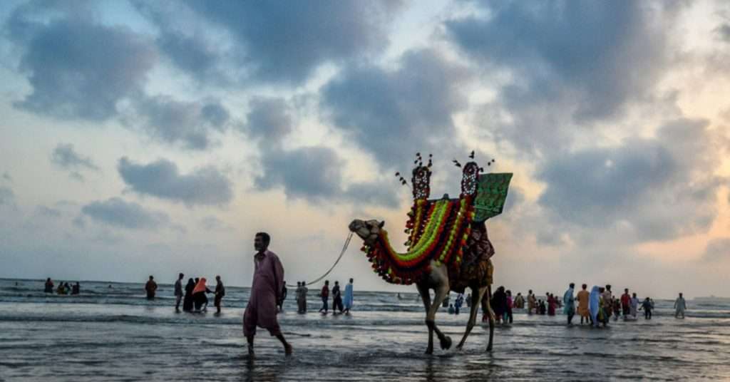 No Heatwave in Karachi Expected for 10 Days But Precautions Still Necessary