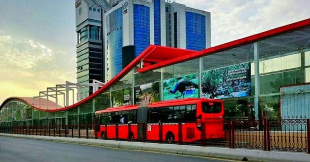 Metro Bus Service Islamabad Closed Due to Ongoing Protest in The Area