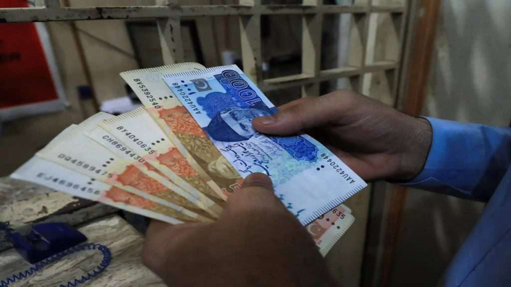 Punjab Government to Pay June Salaries Before Eid: A Relief for Employees