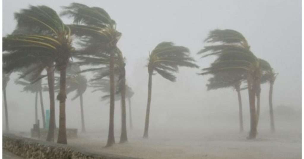 Dust Storm and Strong Winds to Hit Pakistan Today: Be Prepared