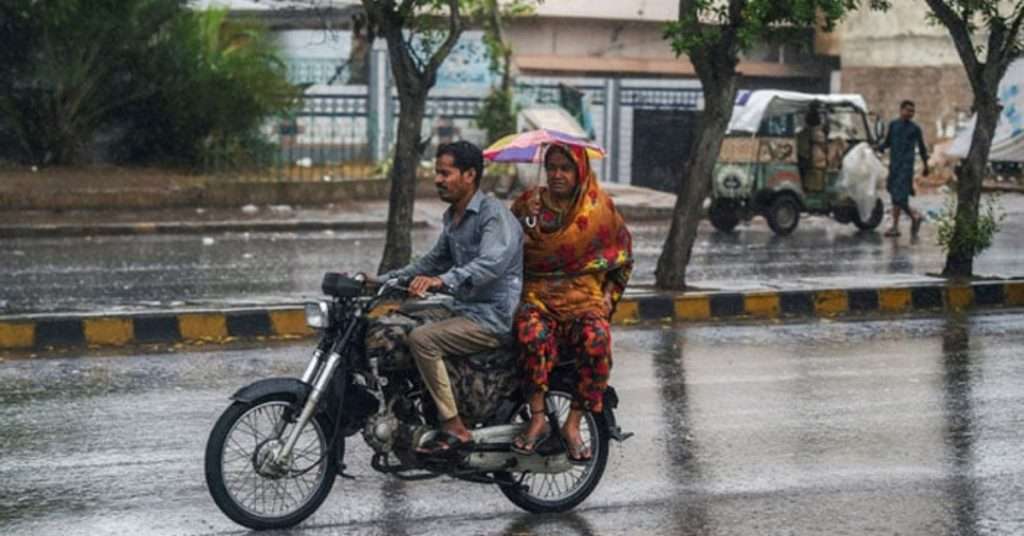 Weather Update: Karachi to Get More Rains in the Evening Today