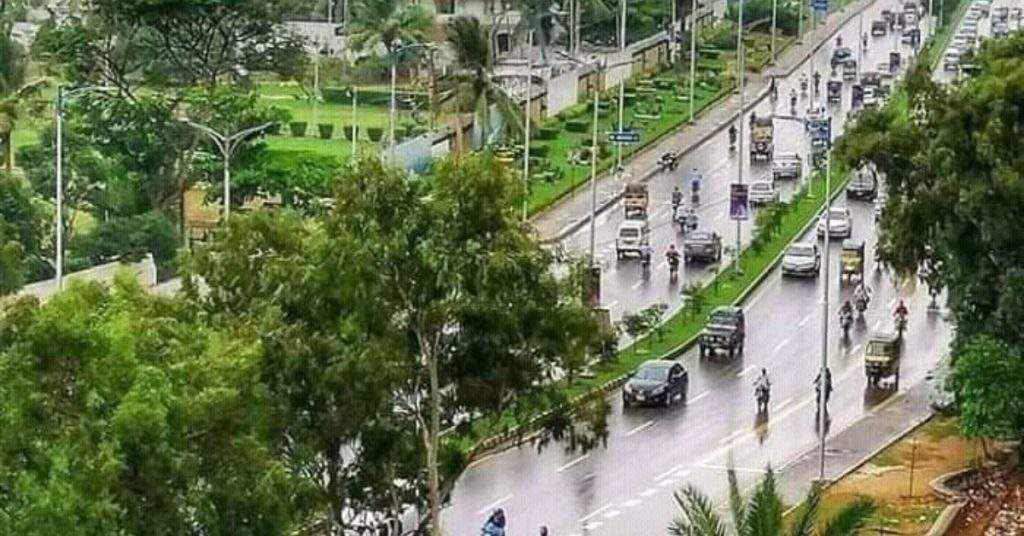 It’s Raining in Karachi! Heavy to Light Showers in The City