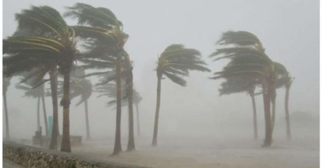 Karachi Weather Today: Strong Winds and a Chance of Light Rain