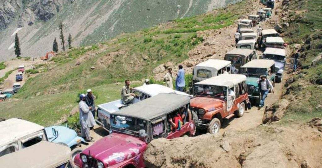Current Situation in Naran-Kaghan Valley: Alternate Routes and Advice for Trapped Tourists