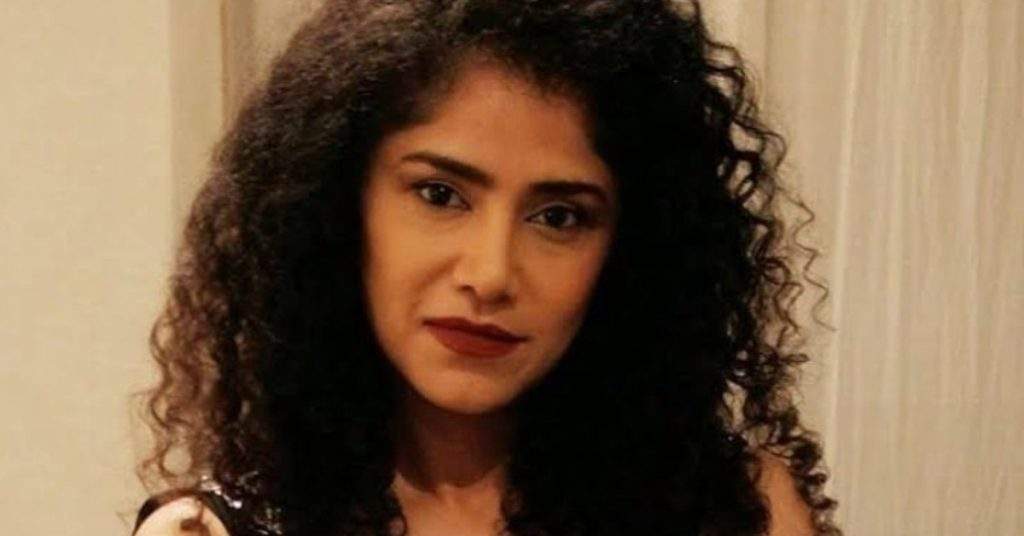 Angeline Malik Harassed by Mob After Accident: Watch Video!