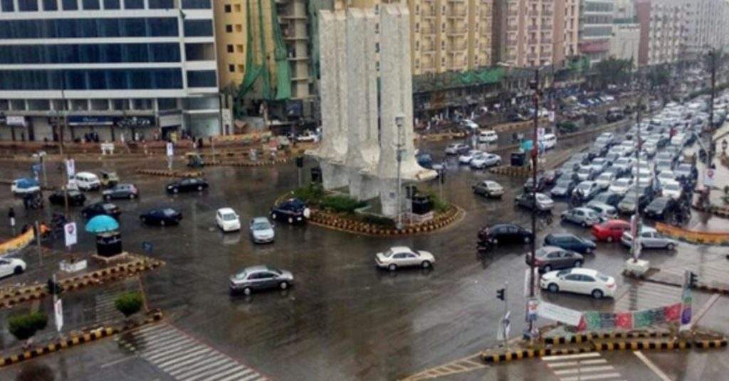 Karachi Weather Update: Light Rain and Partly Cloudy Conditions Today