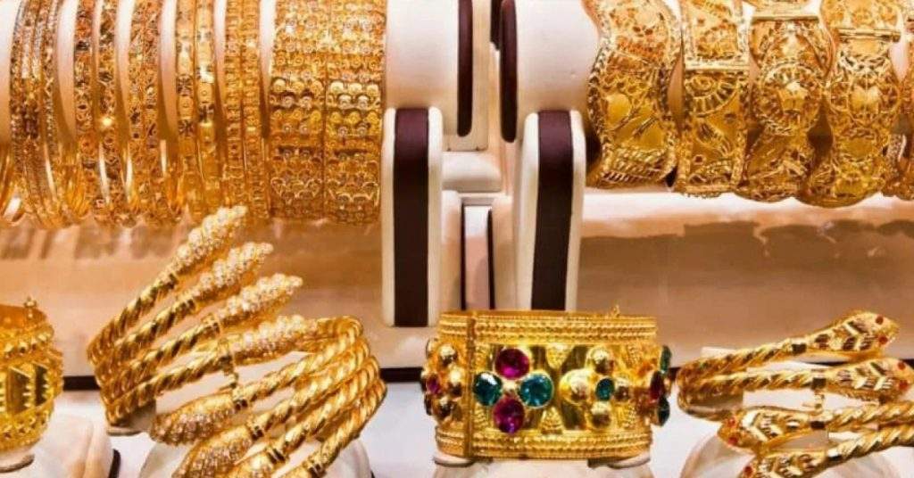 Gold Price in Pakistan Hits Record High: 24K Gold Now at Rs 265,500