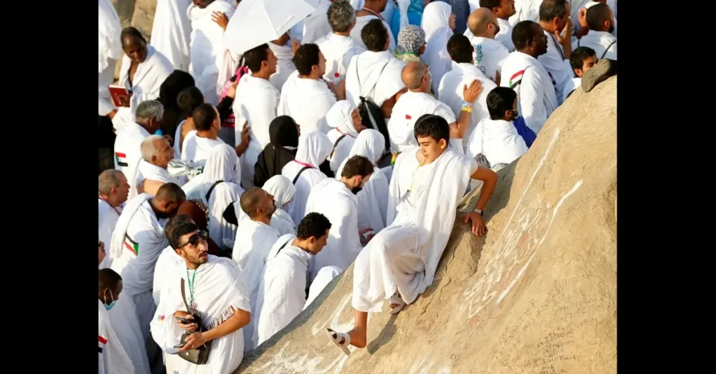 Hajj 2025 Pakistan: Banks Open This Weekend—Apply Before Last Date