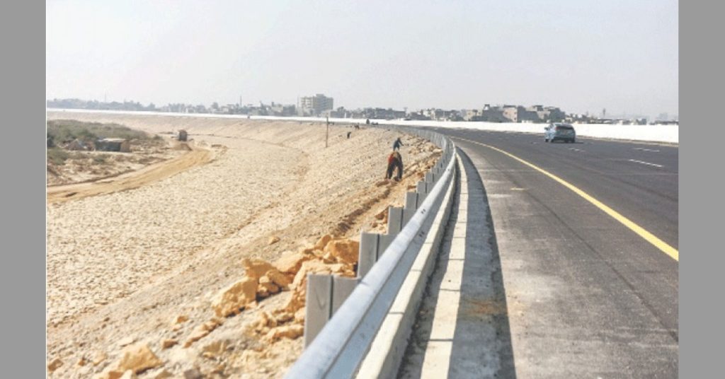 Incomplete Malir Expressway Opened for Traffic: Safety Concerns Spark Debate