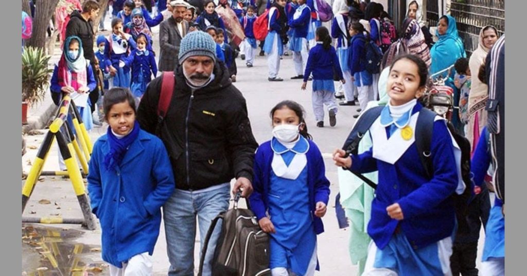 Karachi Schools Reopen Despite Protests: No Winter Vacations Extended in Sindh!
