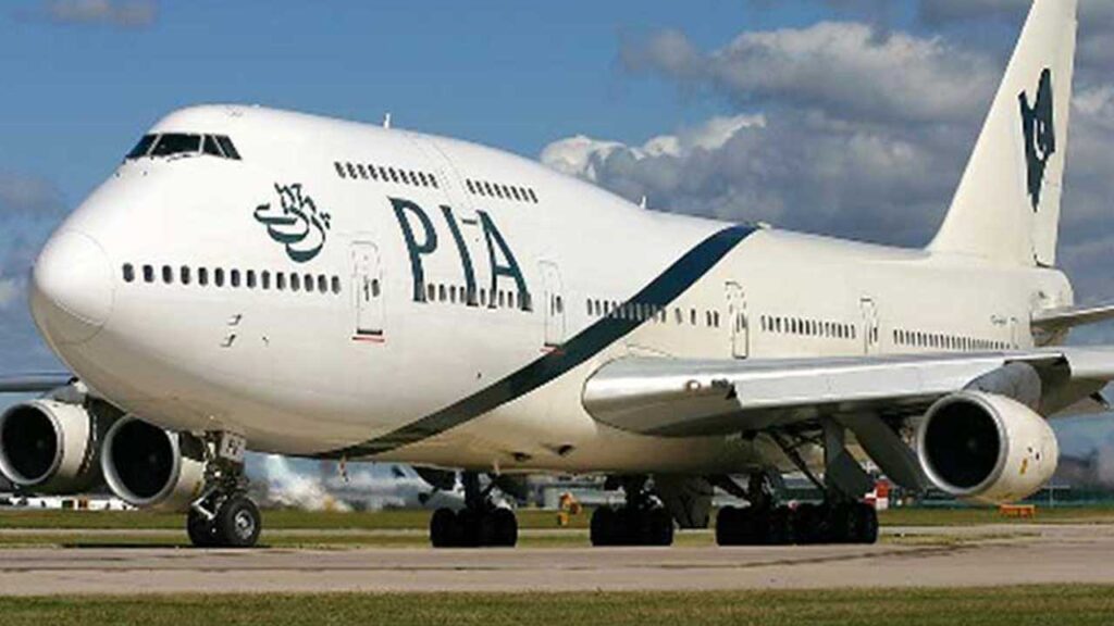 PIA to Resume UK Flights After Eid-ul-Fitr, Confirms High Commissioner