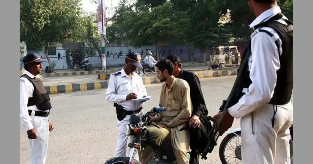 New Karachi Traffic Challan Rules: Rs. 15,000 Penalty for Breaking One-Way Laws