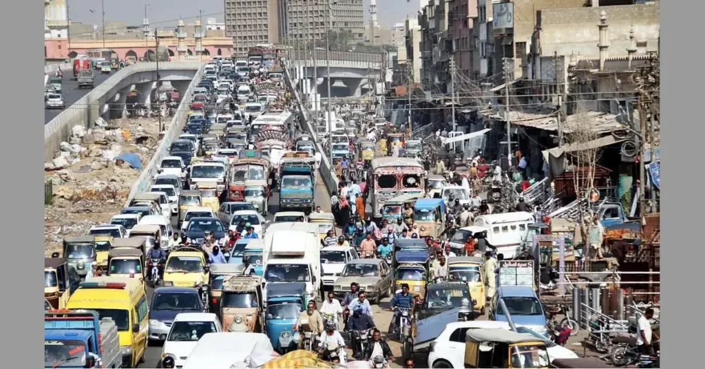 Traffic Jam in Karachi and Roads Blocked Due to Protests Across City Areas: Check List of Blocked Routes!