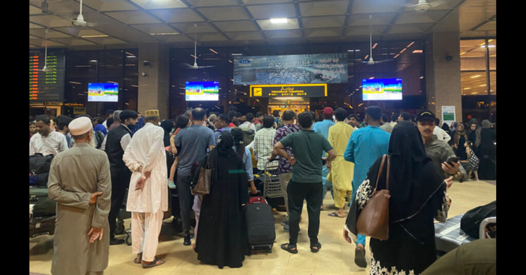 Pakistan Flight Schedule Returns to Normal After India-Pakistan Tensions Settle