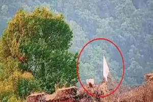 LOC India White Flag Picture Goes Viral After Pakistan’s Powerful Airstrike Response!