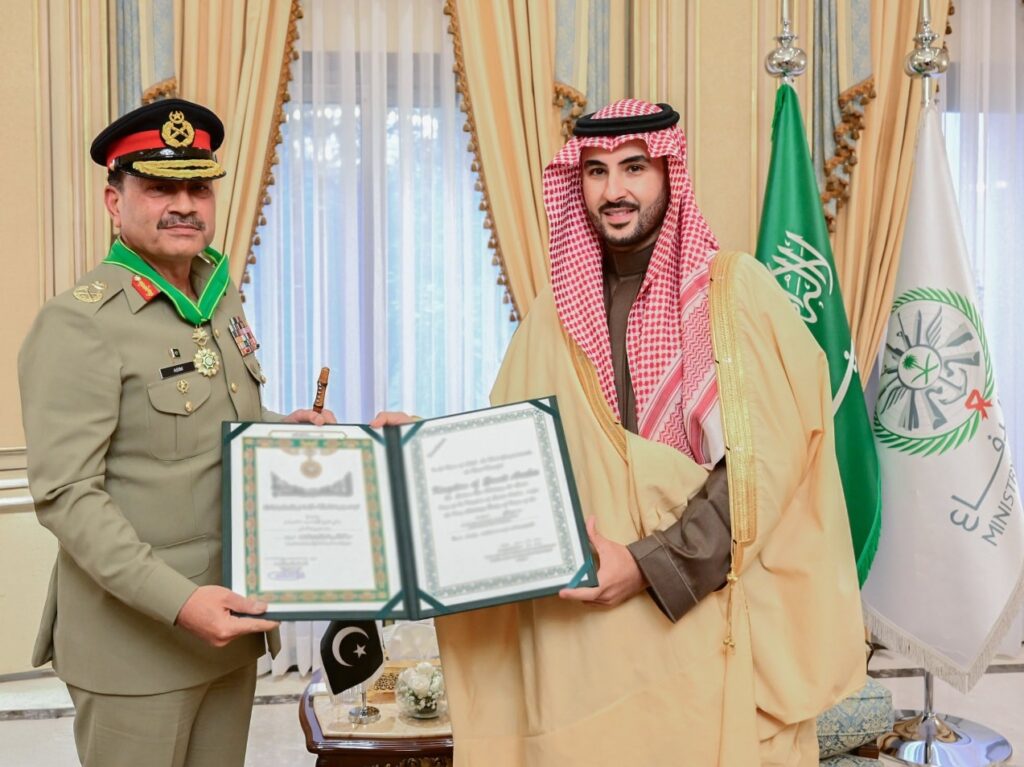 Field Marshal Asim Munir Awarded Saudi Arabia’s Highest Honor, King Abdulaziz Medal