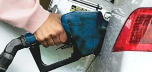 Today Petrol Price in Pakistan: Federal Government Slashes Petrol and Diesel Prices