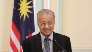 Former Malaysian PM Mahathir Mohamad Hospitalized After Hip Fracture