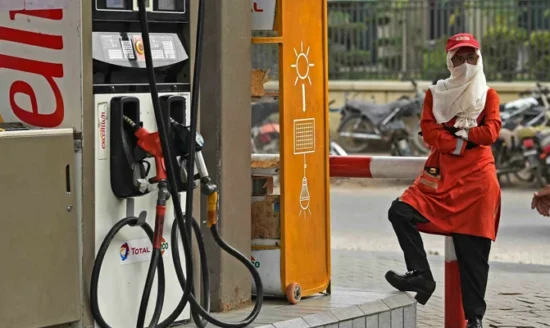 Pakistan Petrol Prices Skyrocket – Government Eyes 3-Day Weekends and Mandatory Work From Home, Final Announcement Today