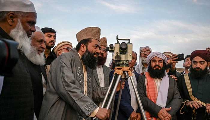 Eid ul Fitr 2026 in Pakistan: Moon Sighting Committee Sits Today for Official Announcement