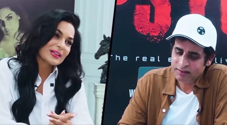 Meera Walks Out of Interview With Irshad Bhatti After Heated Exchange Over Old Controversies