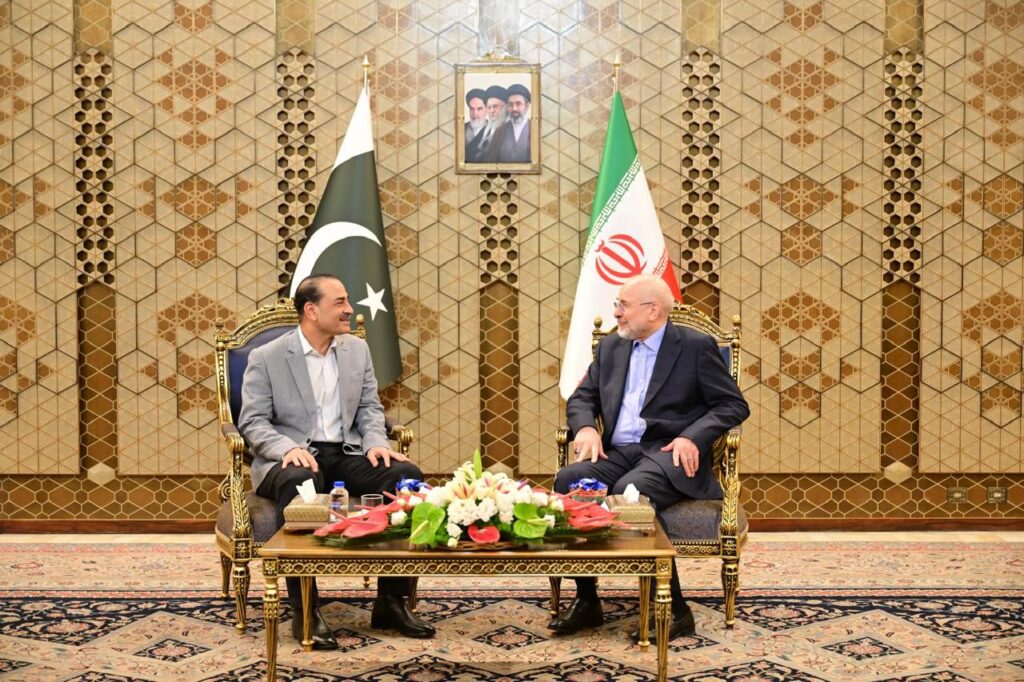 Pakistan-Iran Talks Show Positive Progress as Syed Asim Munir Meets Iranian Leadership